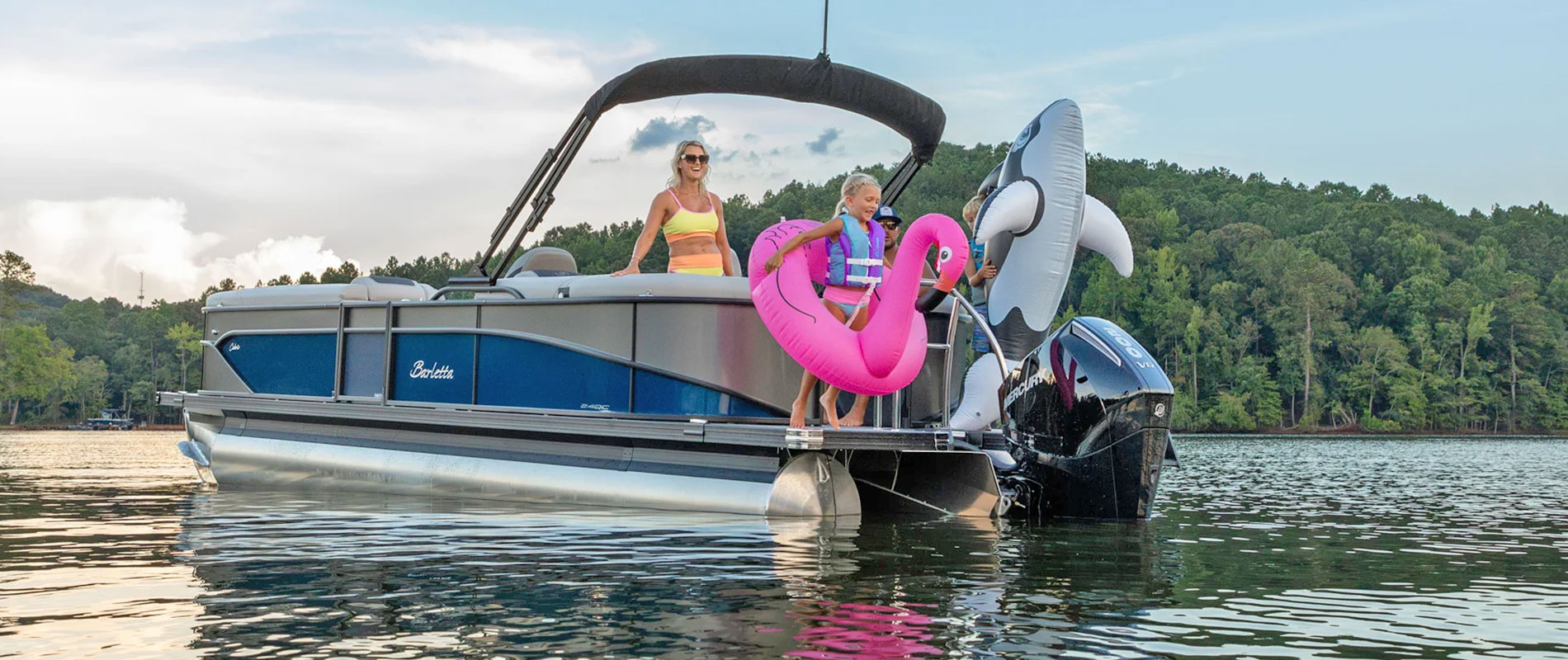 Boat Rentals at Walkers Point Marina in Gravenhurst Lake Muskoka